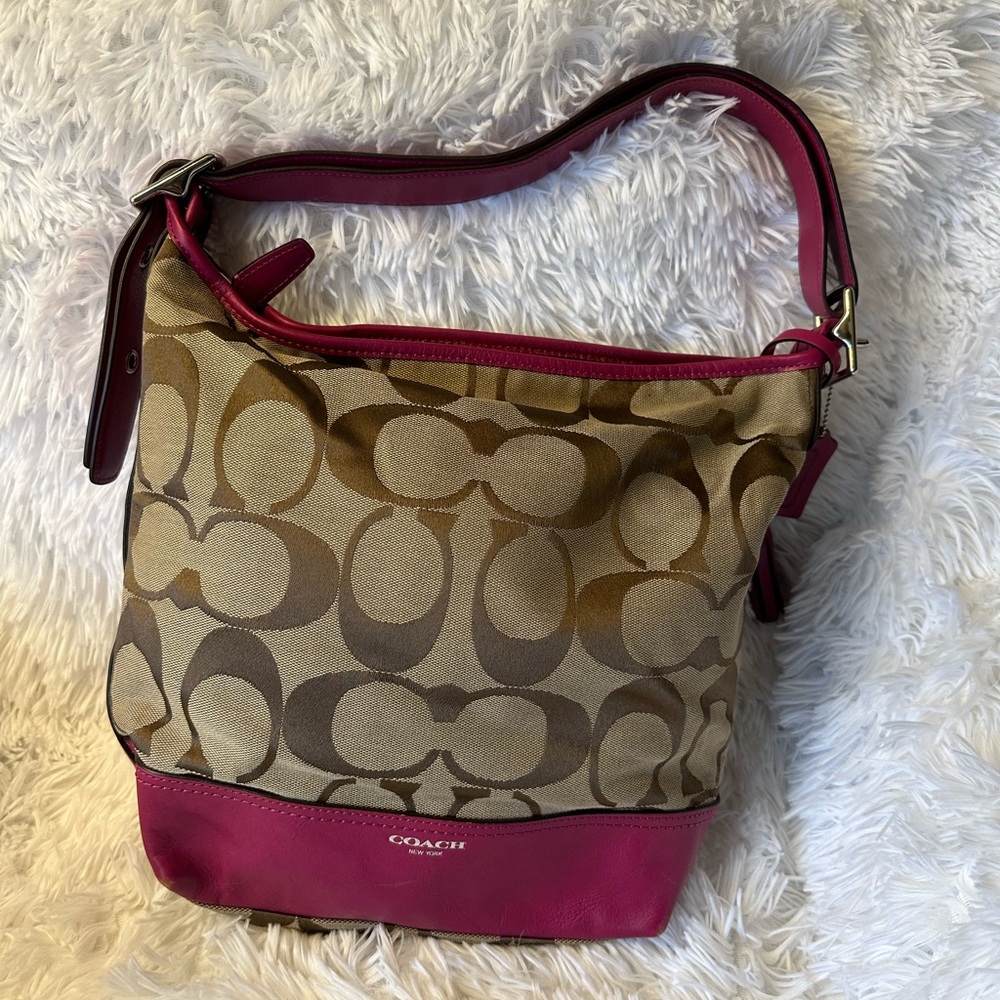 Coach shoulder bag
